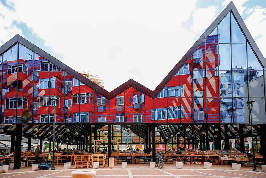 City Centre Big Art'Partment Heart Of The Capital Tiranë Luaran gambar